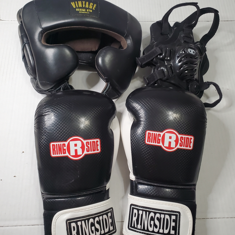 Black and White Boxing Gear